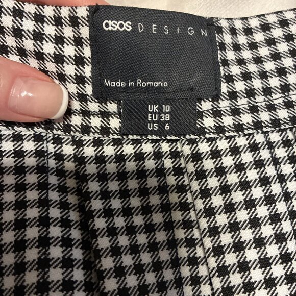 asos design Rare black white checked pleated Fit Flare mini skirt 6 Small - Picture 5 of 6